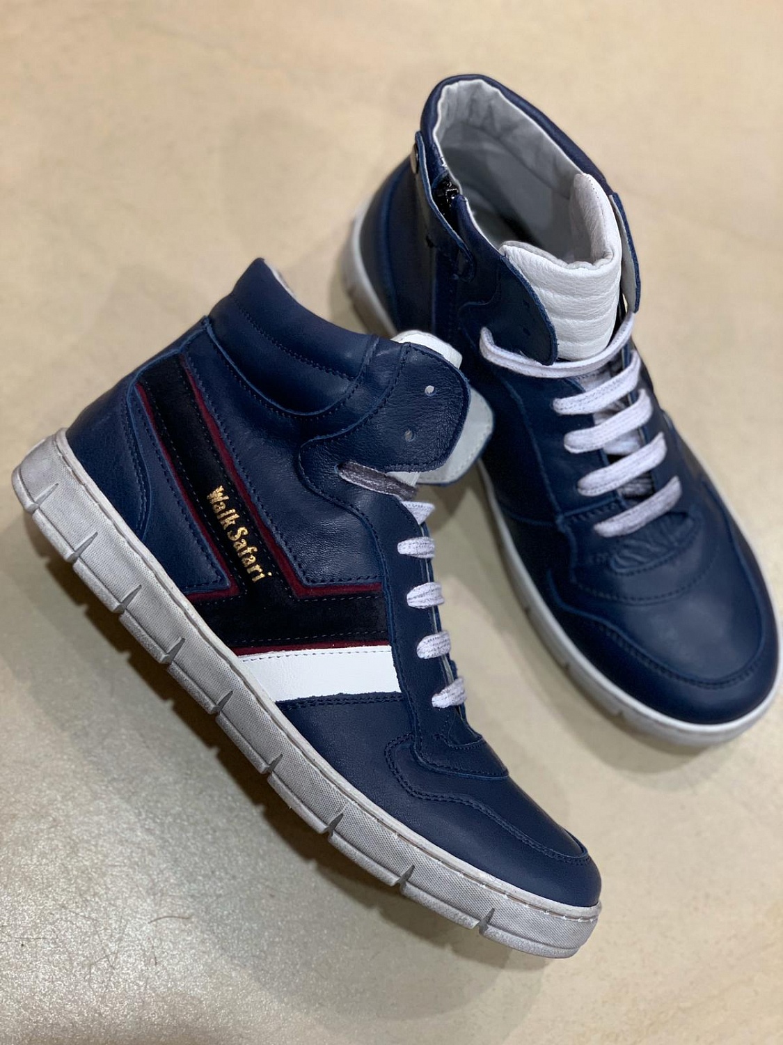 Распродажа Волк сафари 50527A