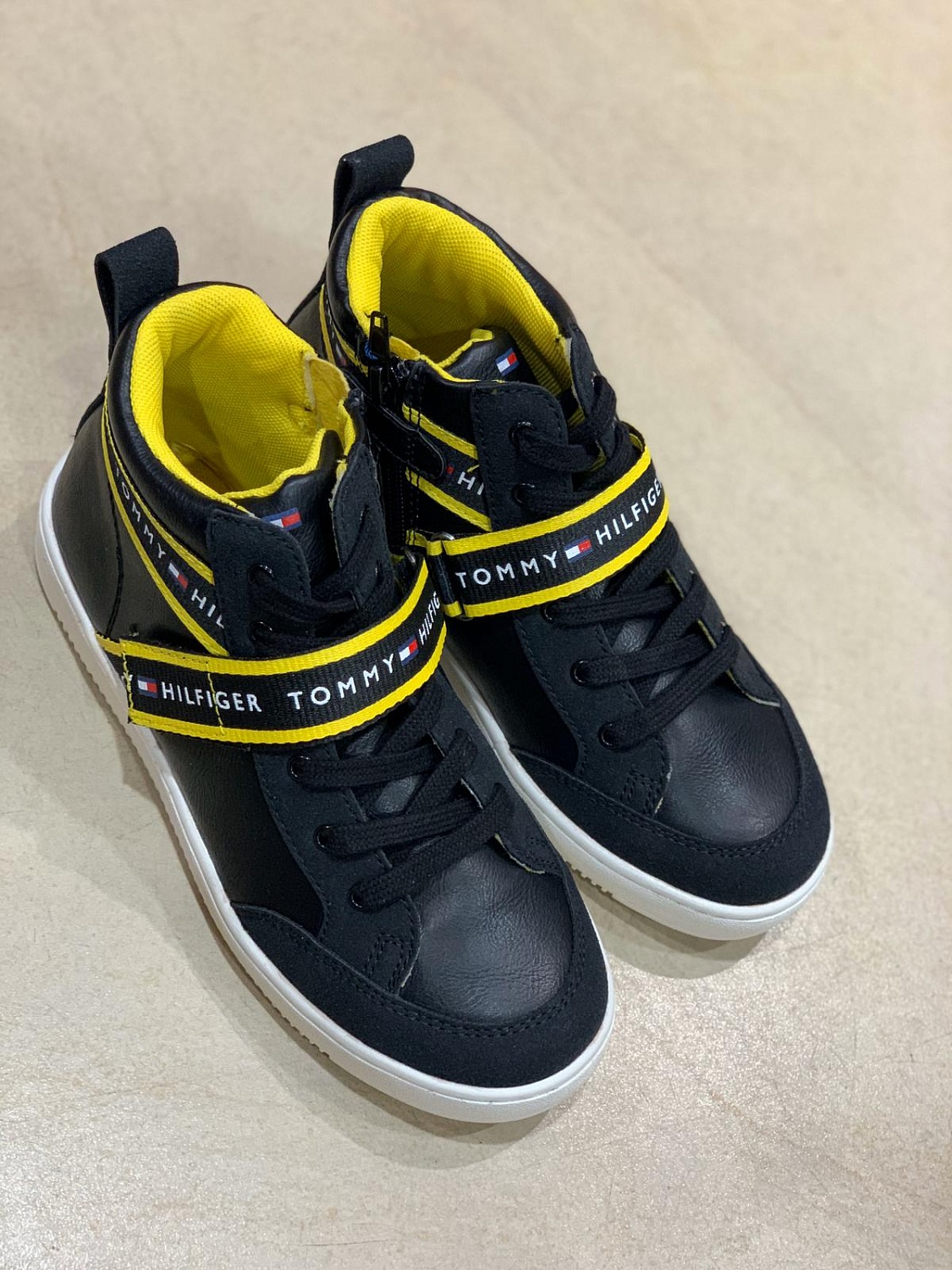 Распродажа Томи Халфигер T3B4-30100-0318999