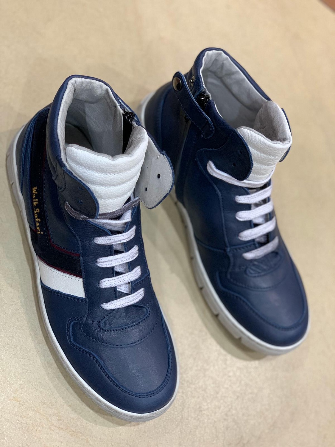 Распродажа Волк сафари 50527A