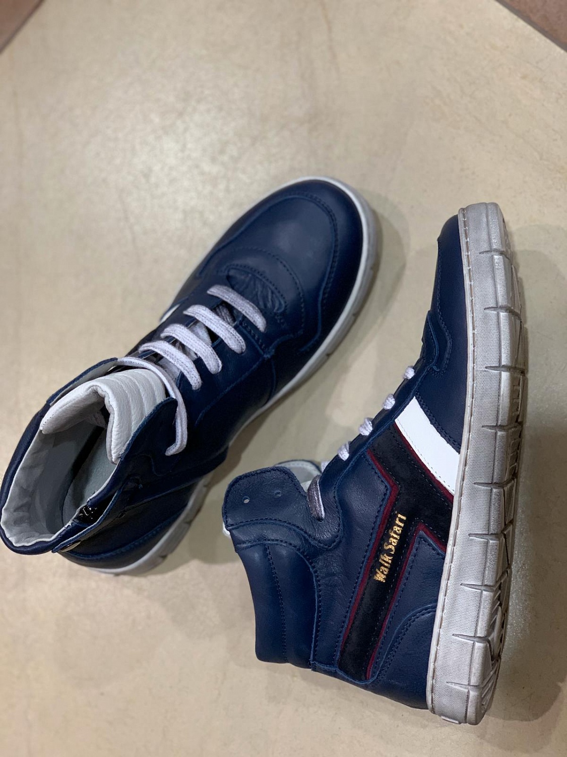 Распродажа Волк сафари 50527A